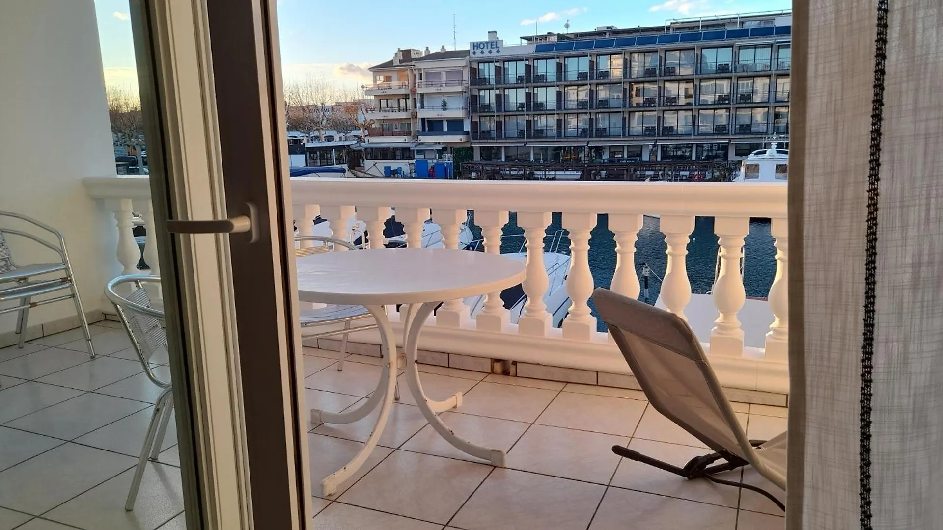 K.C.G.Marina Apartment Empuriabrava 0*,  Spain